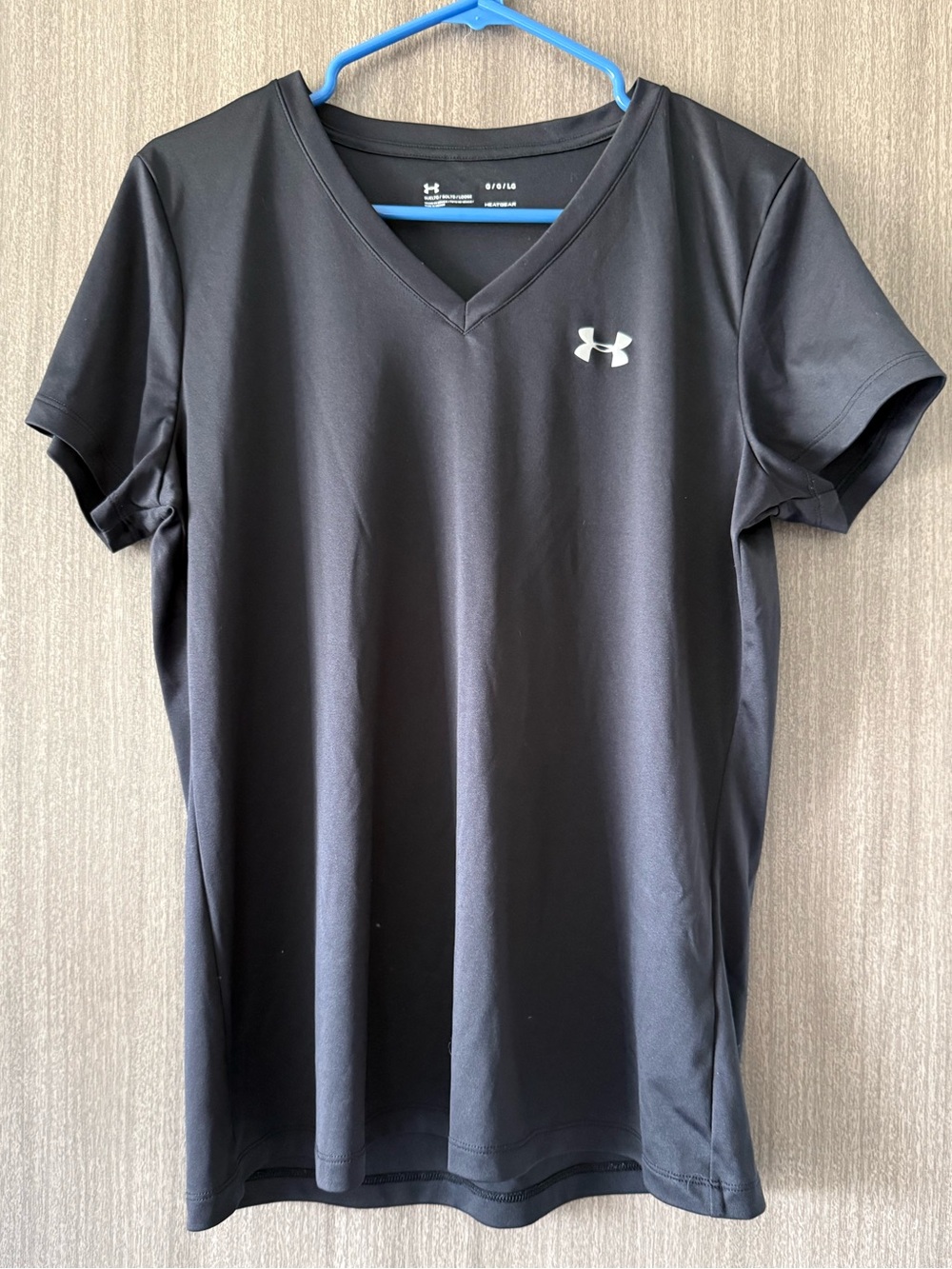 Under Armour Black V-Neck Short Sleeve Performance Tee